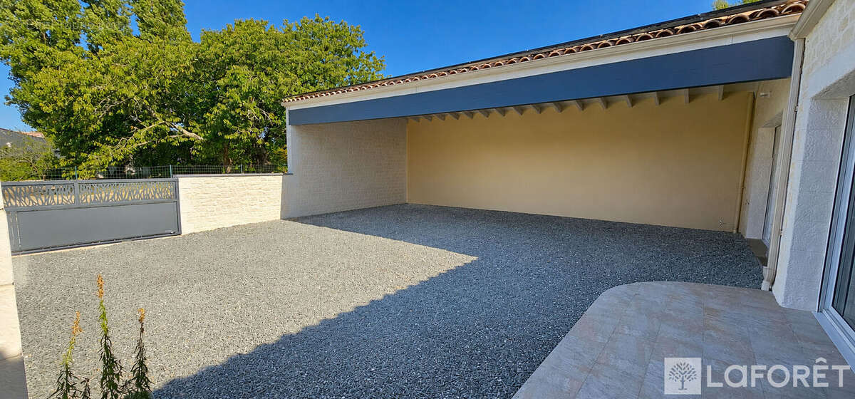 Maison chaniers - photo 3
