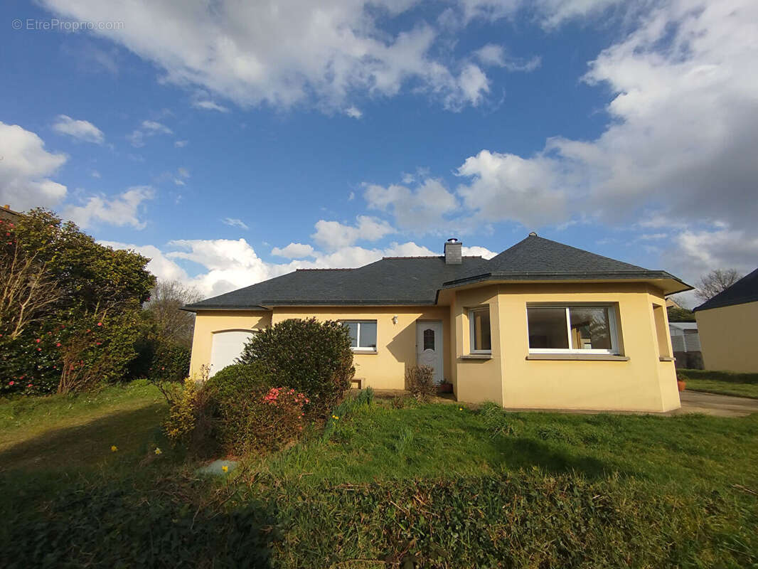 Maison à LANDIVISIAU