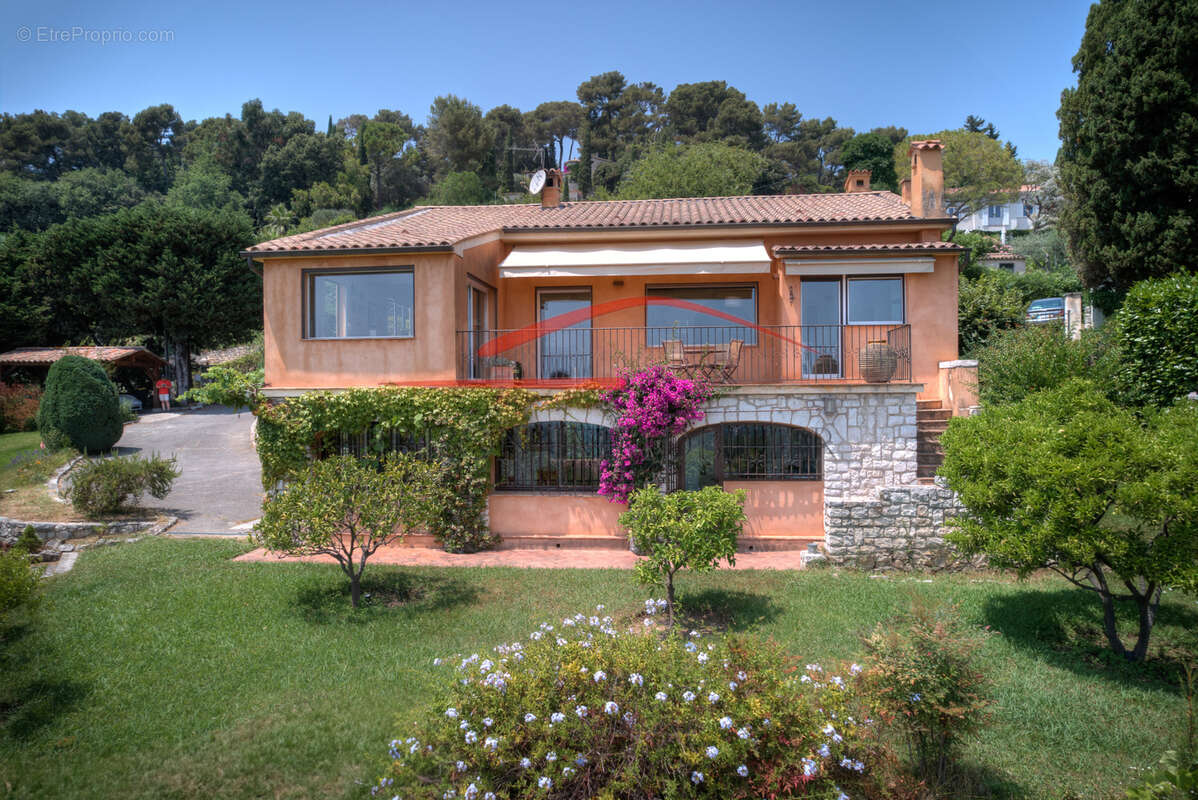 Maison à LA COLLE-SUR-LOUP