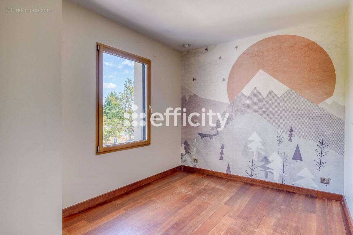 Maison 149 m² à Cadaujac  - photo 10
