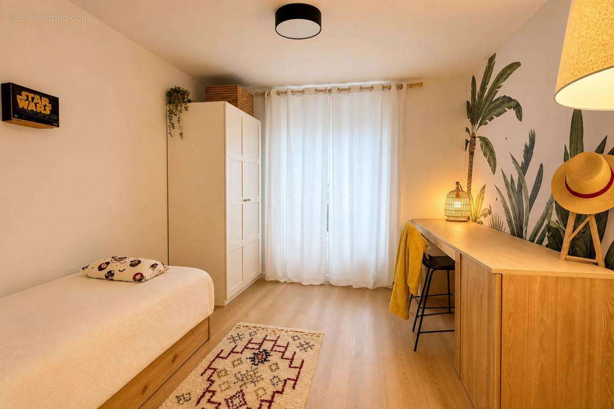 Maison de ville de 150 m2 Plein centre, au calme -TAVERNY- 95150 - photo 6