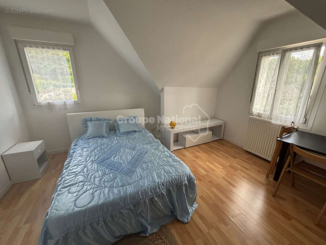 Maison à PIERREFONDS