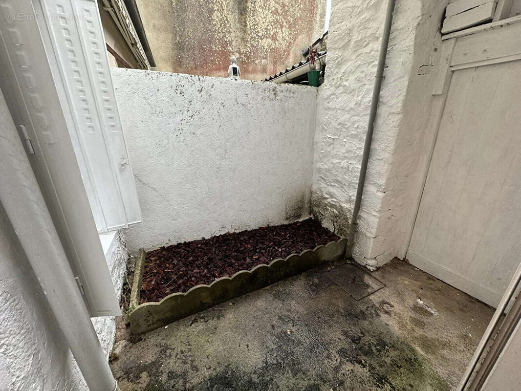 Maison à CHATEAUPONSAC