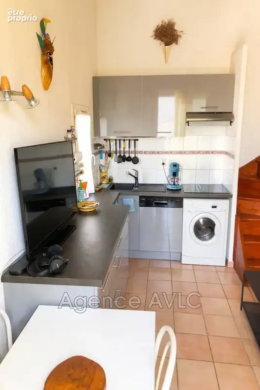 Appartement 3 pièces 40 m² à vendre à Saintes-Maries-De-La-Mer (13460) - photo 2