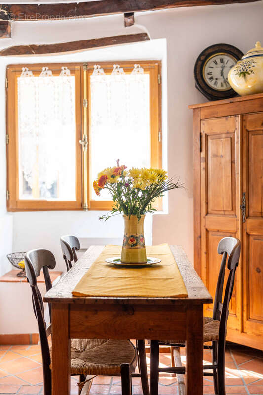 Appartement à TOURRETTES-SUR-LOUP