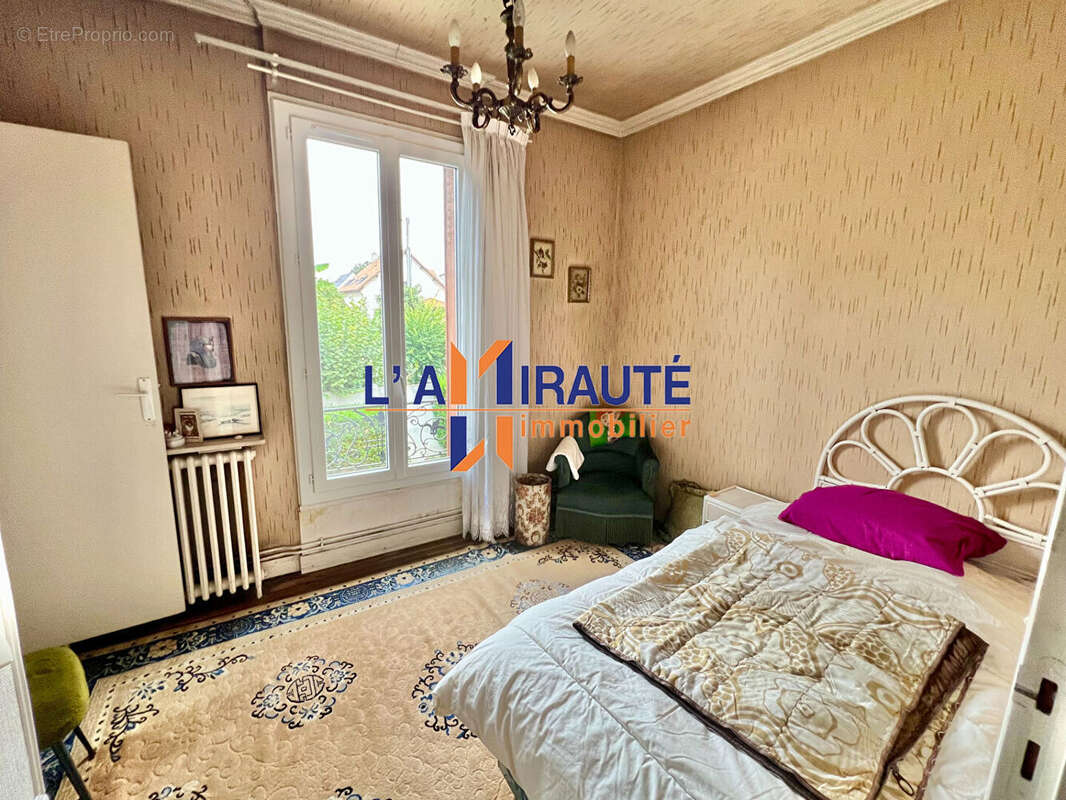 Maison à HOUILLES