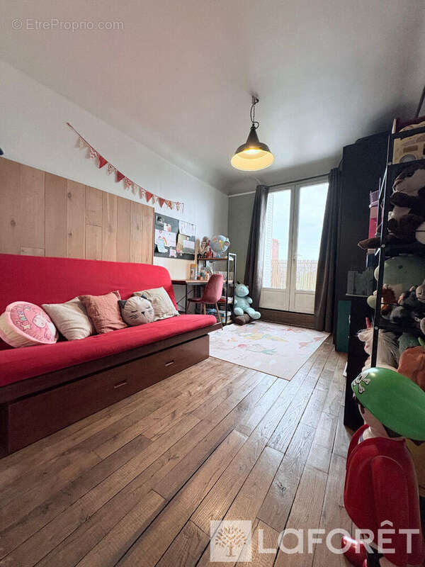 Appartement à ASNIERES-SUR-SEINE