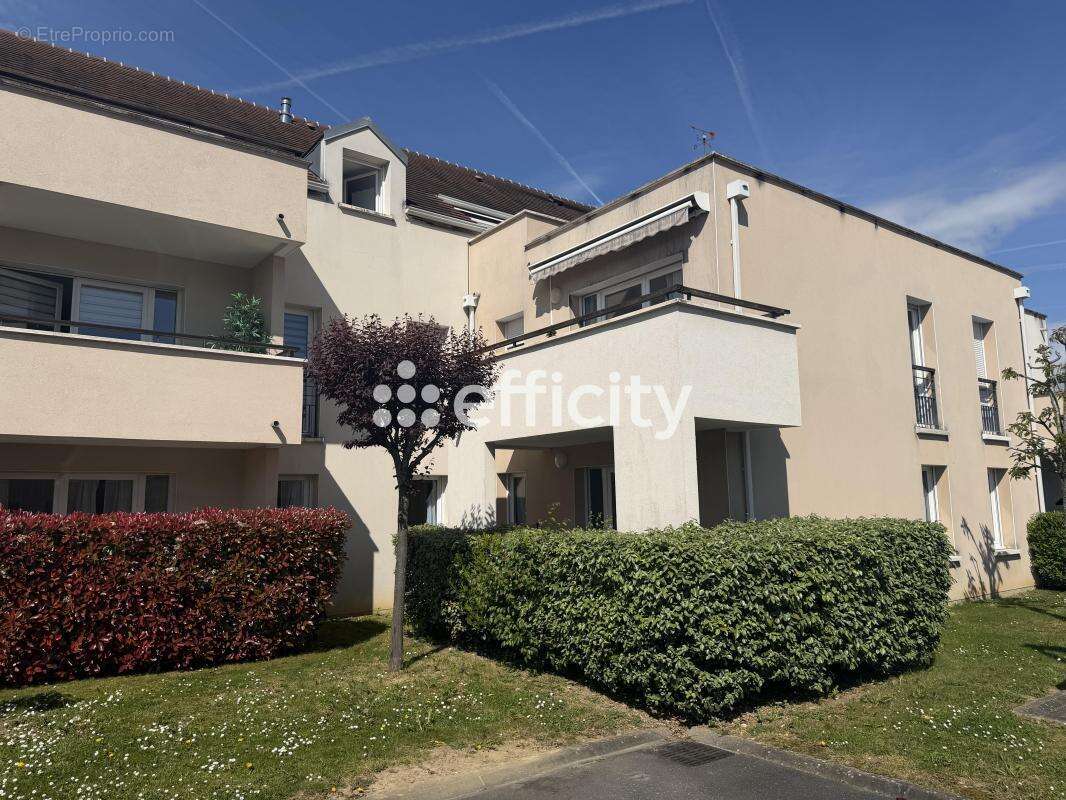 Appartement à PRINGY