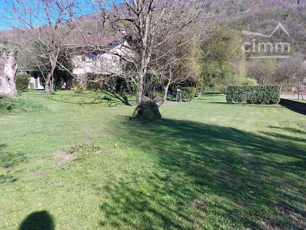 Terrain à LE CHEYLAS