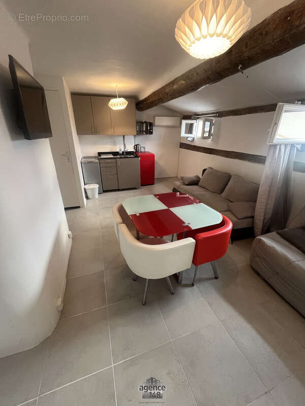 Appartement à MARSEILLE-2E