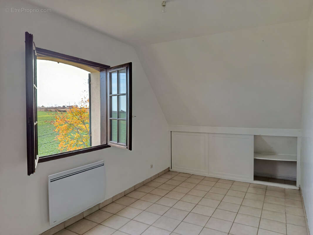 Maison à CHAMBEUGLE