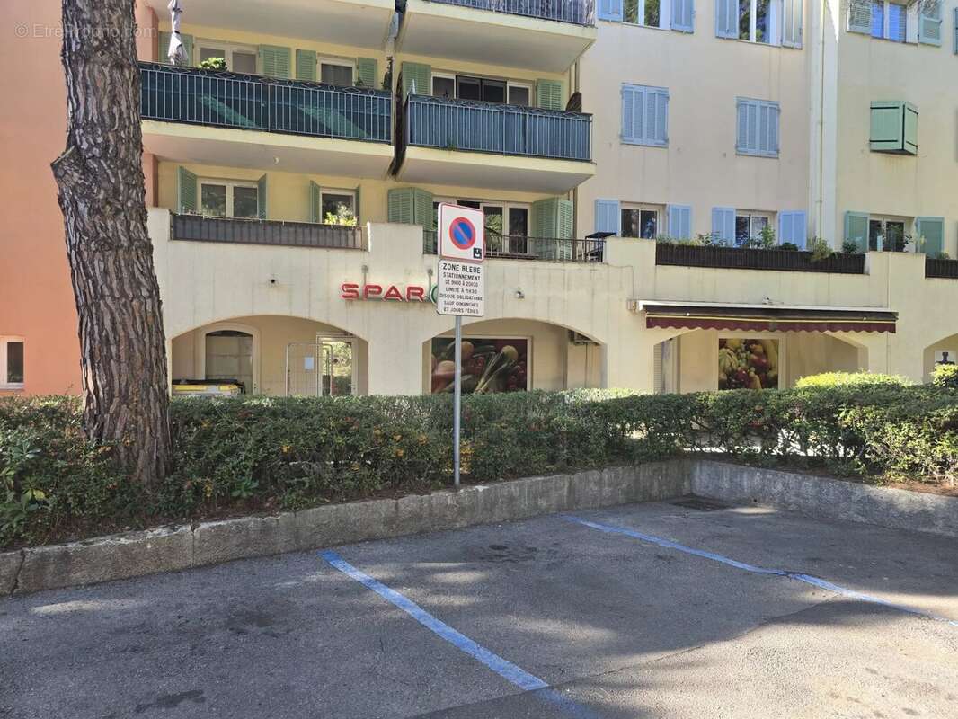 Appartement à MOUGINS