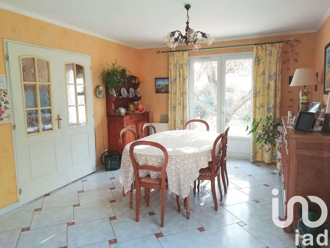 Photo 5 - Maison à MOISSY-CRAMAYEL