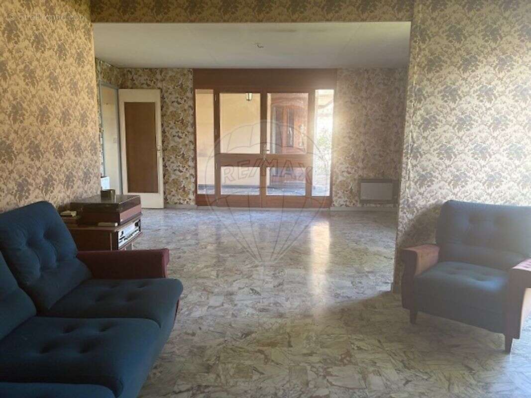 Maison à VARENNES-SUR-SEINE