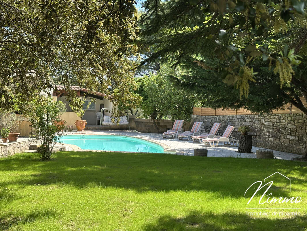 Maison à NIMES