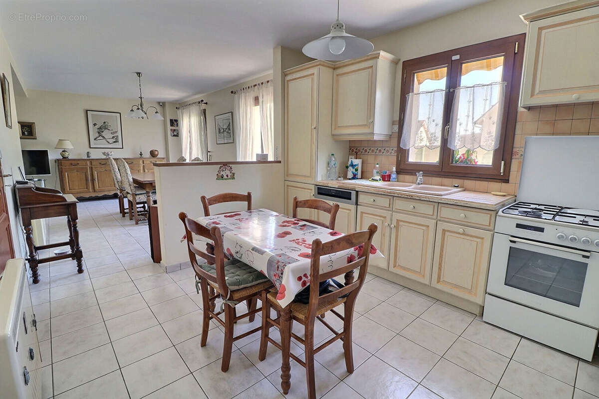 Maison 5 pièces 122 m2 - photo 7