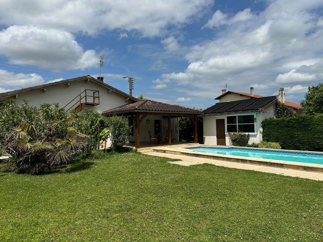 Maison à VILLENEUVE-SUR-LOT