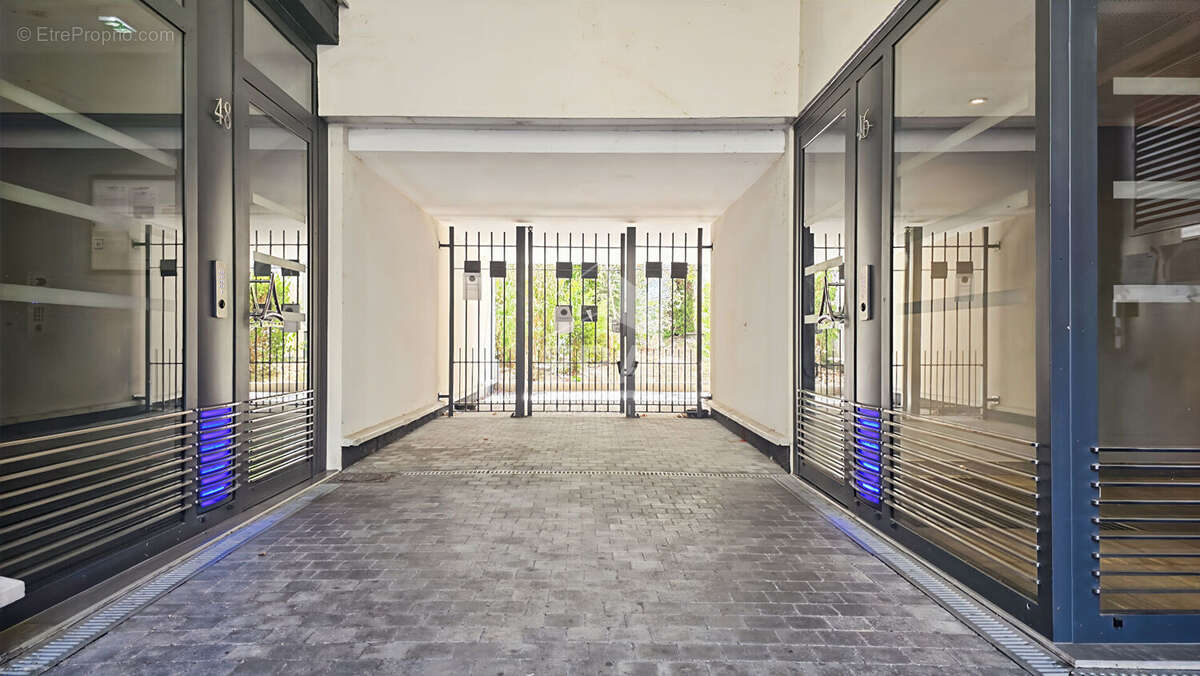 Duplex en rooftop Bagnolet 4 pièce(s) 89.88 m2 - photo 3