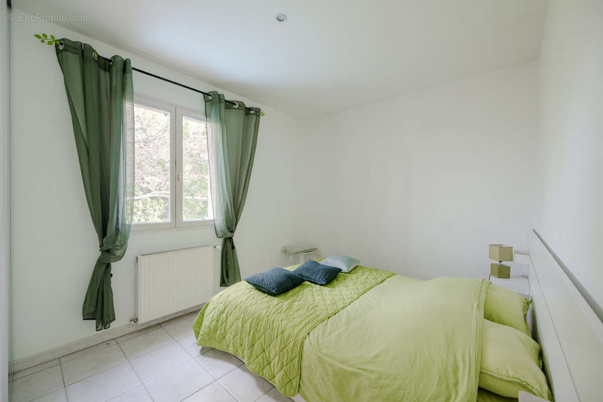 Maison à MEOUNES-LES-MONTRIEUX