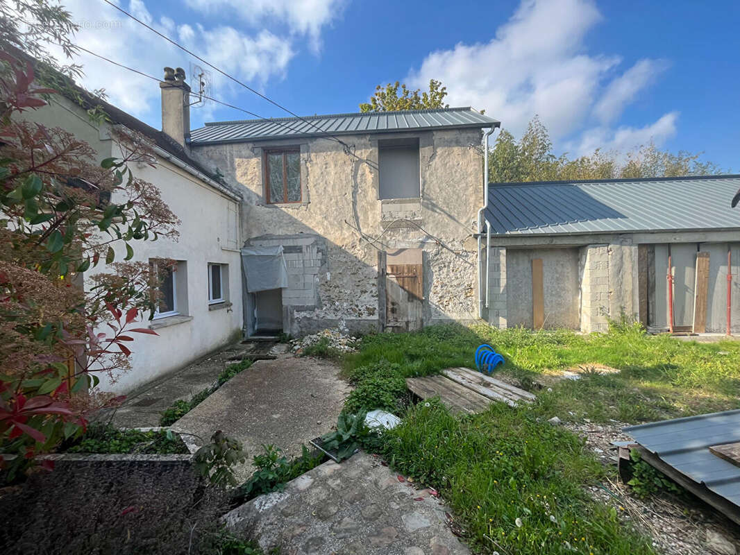 Maison à SAINT-MICHEL-SUR-ORGE