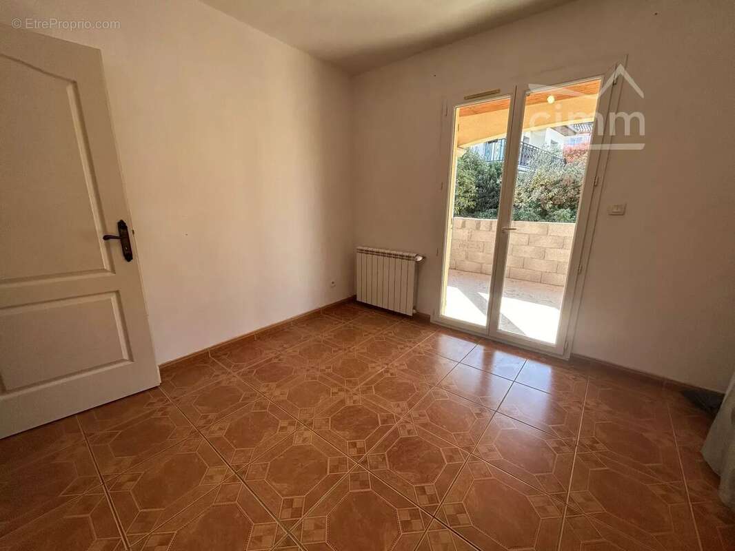 Maison à LE PEAGE-DE-ROUSSILLON