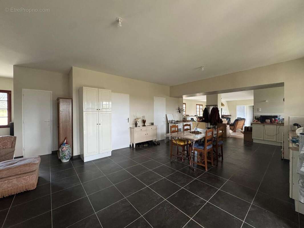   - Maison à BOUILLE-LORETZ