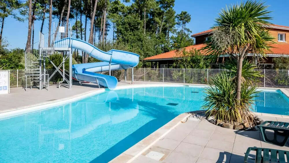 Maison à PARENTIS-EN-BORN