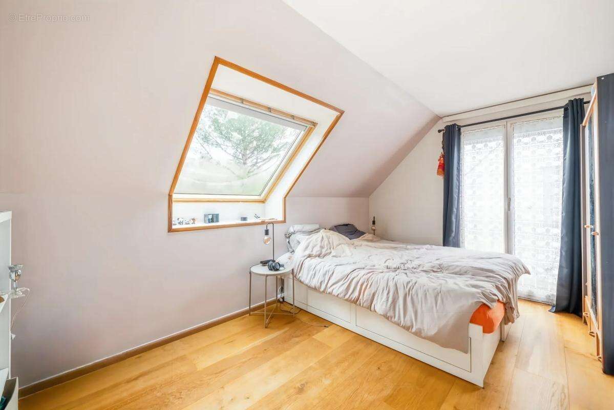 Maison à PLAISIR