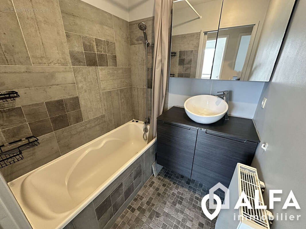 Appartement à SAINT-GRATIEN