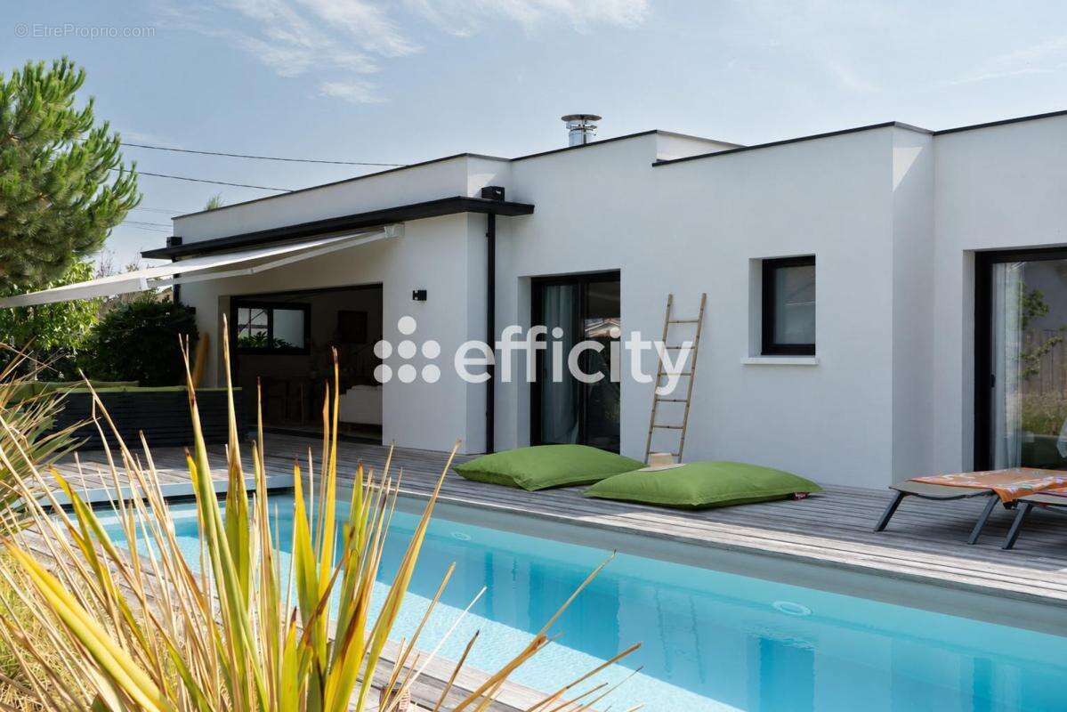 Maison 150 m² à Gujan-Mestras  - photo 20