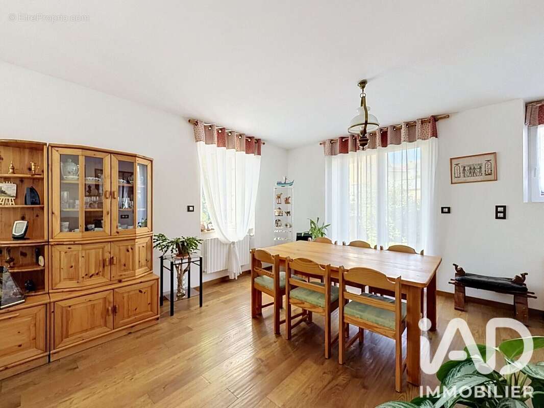 Photo 3 - Maison à SAINT-CHELY-D'APCHER