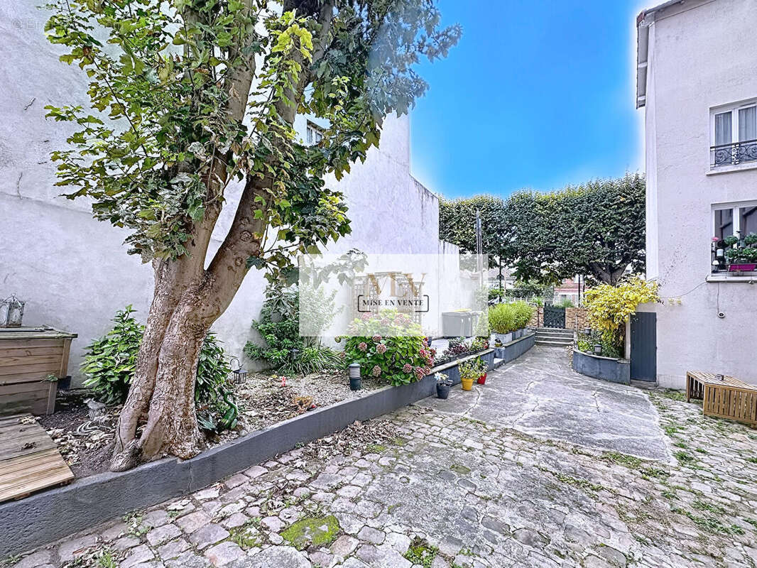 Appartement à BRY-SUR-MARNE