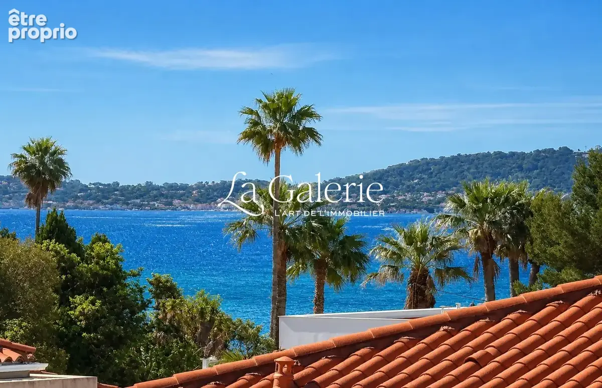 Appartement à CARQUEIRANNE