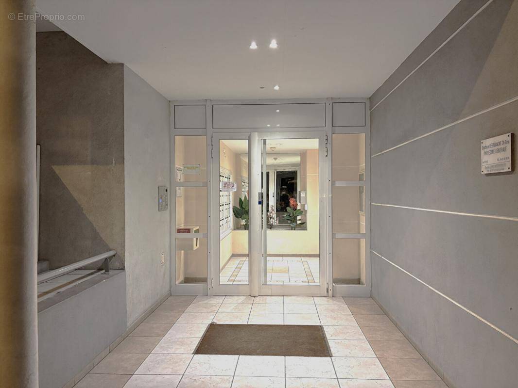 Appartement à CAGNES-SUR-MER