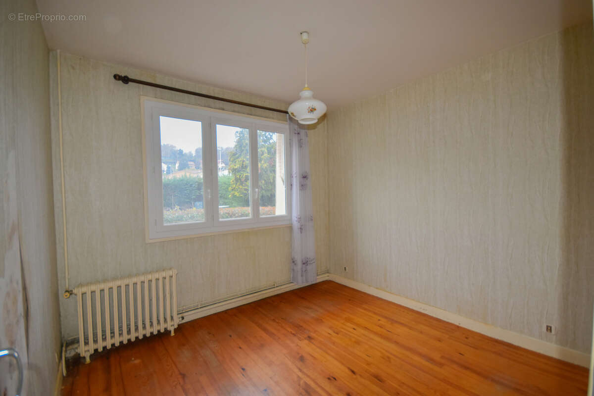 Maison à SAINTE-FLORINE