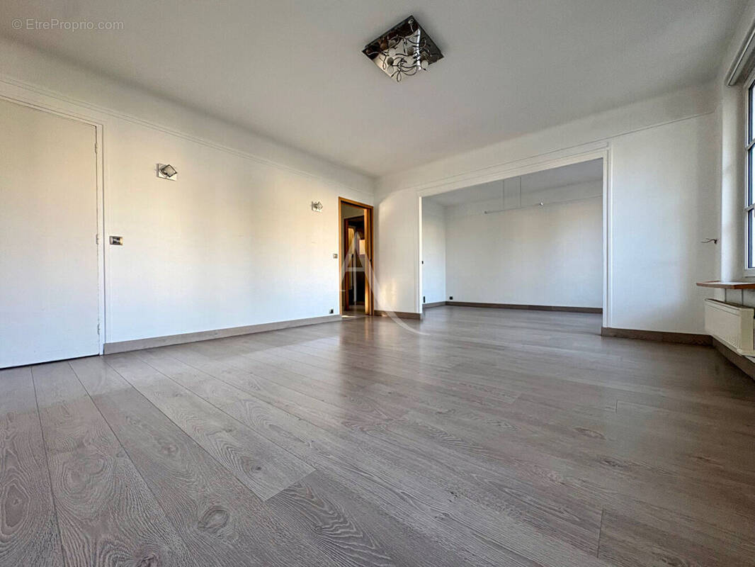 Appartement à GIF-SUR-YVETTE