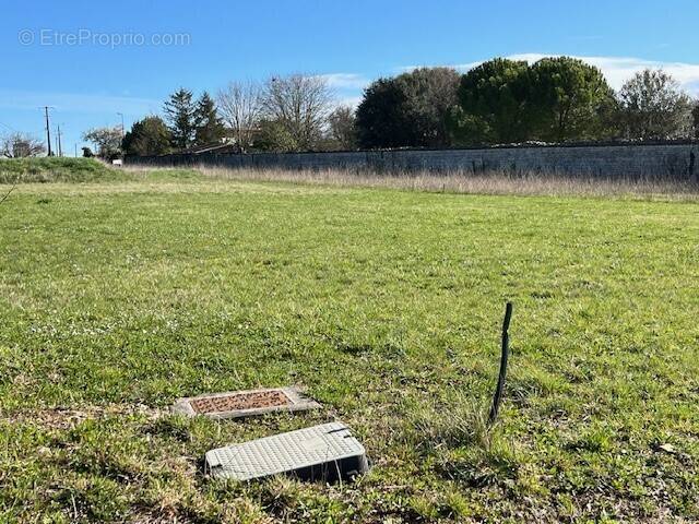 Terrain à LA ROCHELLE