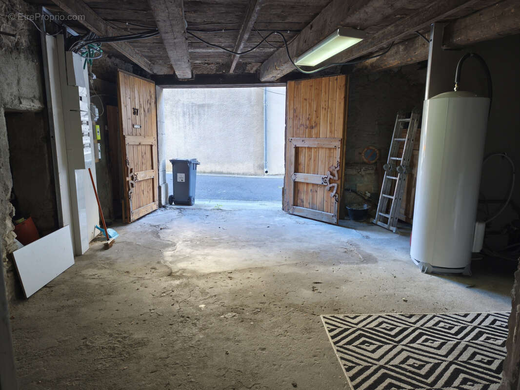 Maison à SAINT-JEAN-DE-FOS