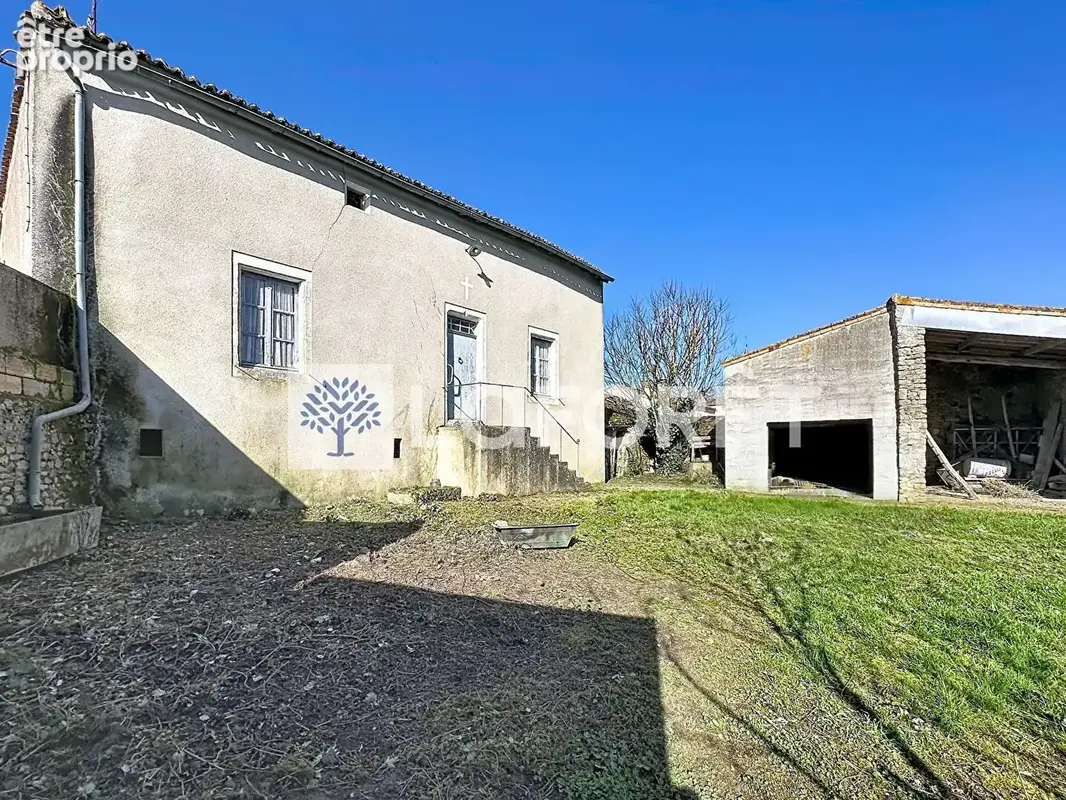 Maison à SAINT-LOUP-LAMAIRE
