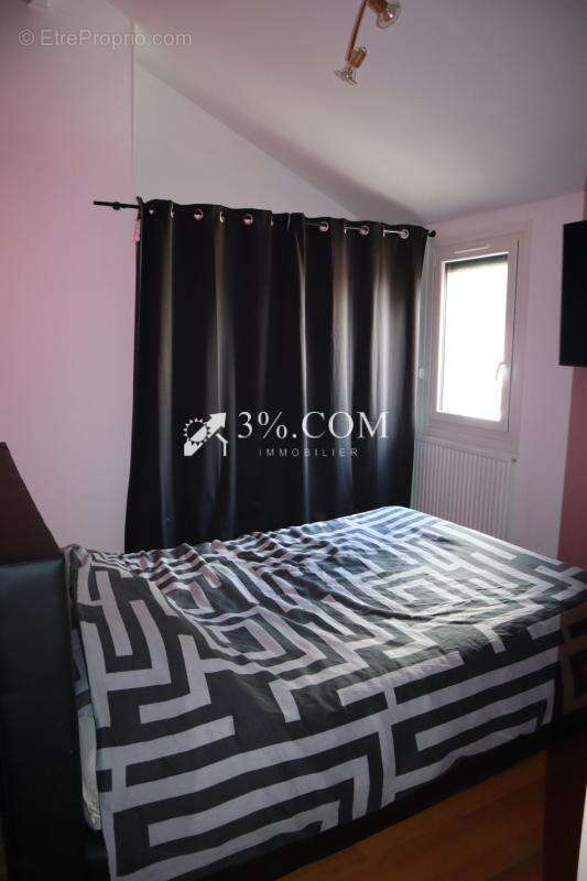 Maison à GONDECOURT