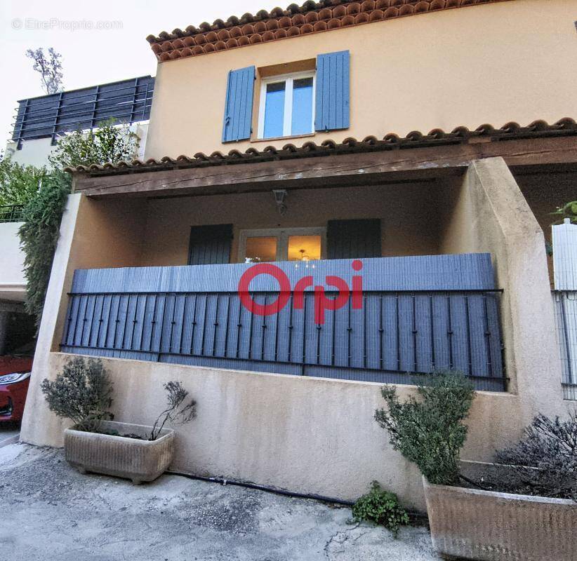 Maison à LA SEYNE-SUR-MER