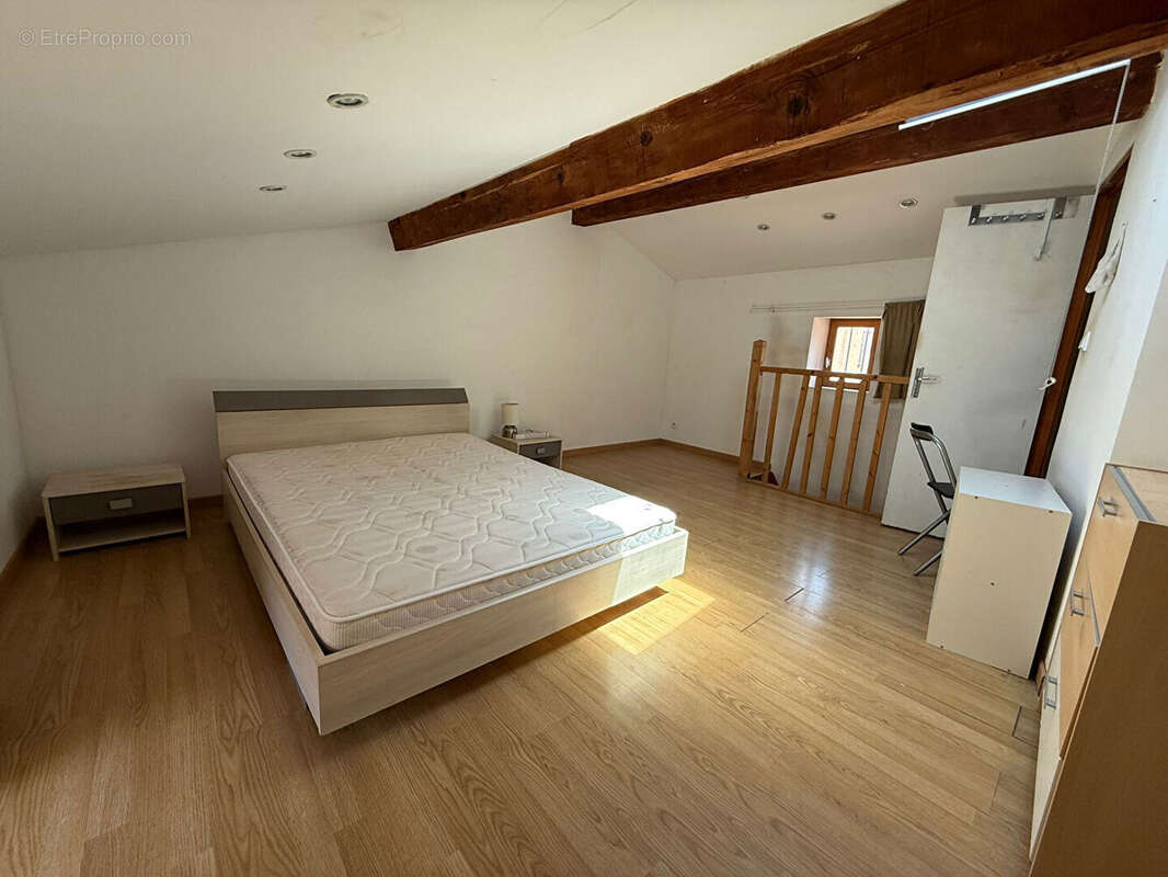 Appartement à TOURNON-SUR-RHONE