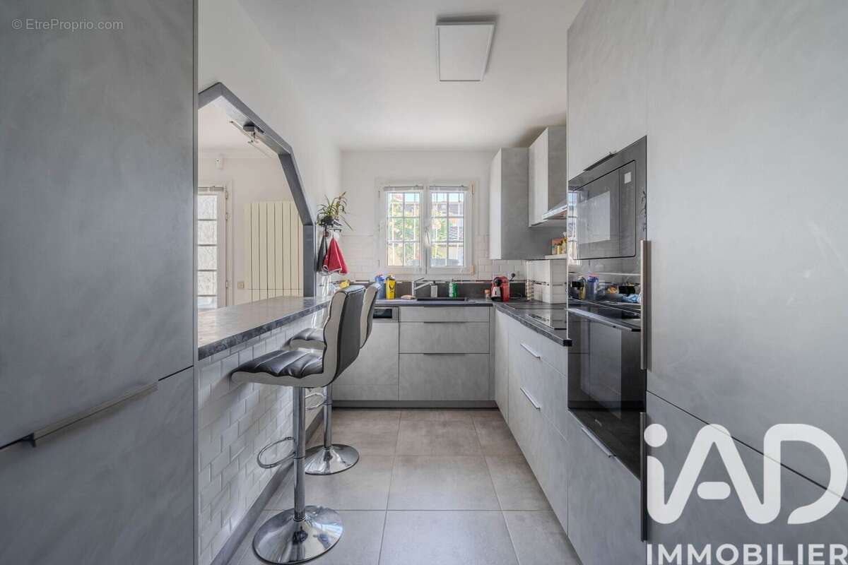 Maison 105 m² à Livry-Gargan  - photo 5