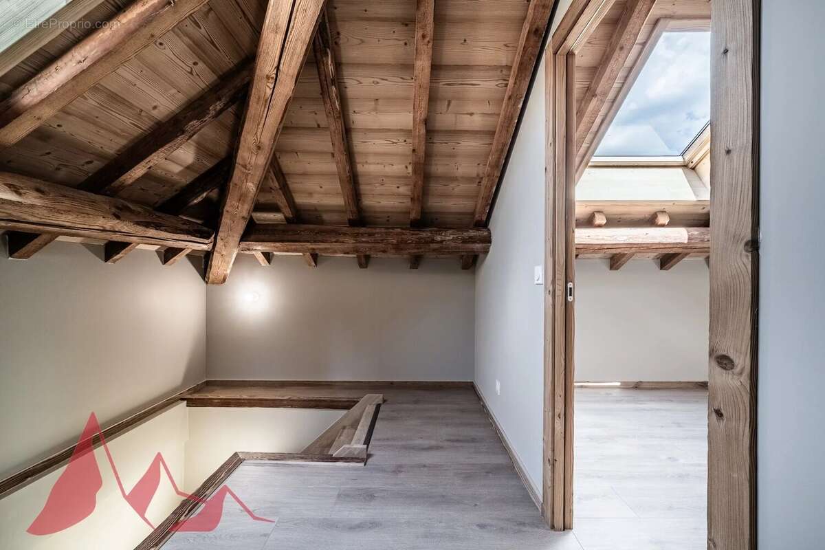 Splendide appartement duplex rénové de 4 chambres situé sur la place centrale de Morzine - photo 24