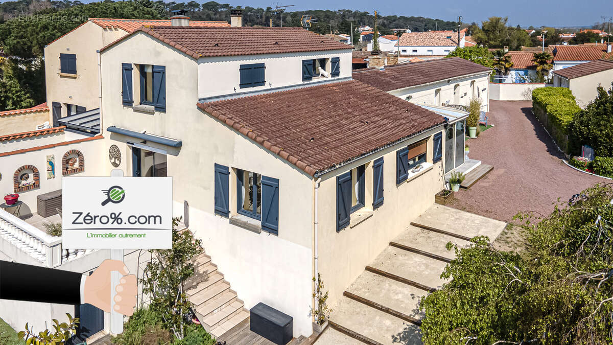 Maison à LONGEVILLE-SUR-MER