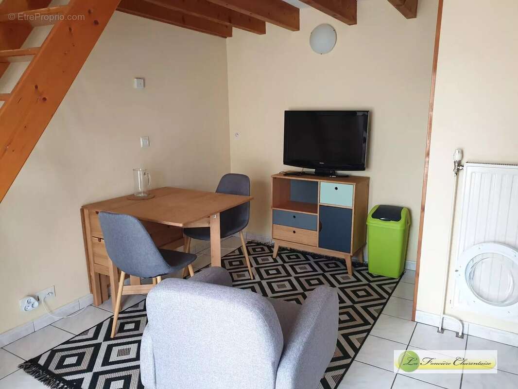Appartement à SAINT-YRIEIX-SUR-CHARENTE