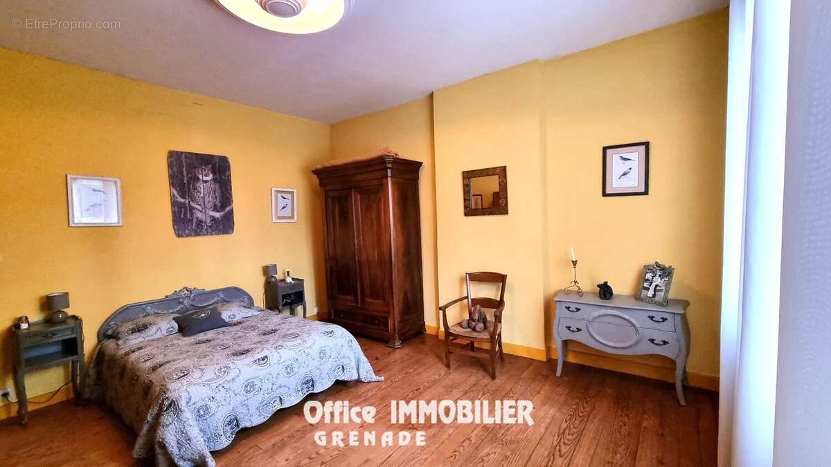 Maison à PORT-SAINTE-FOY-ET-PONCHAPT