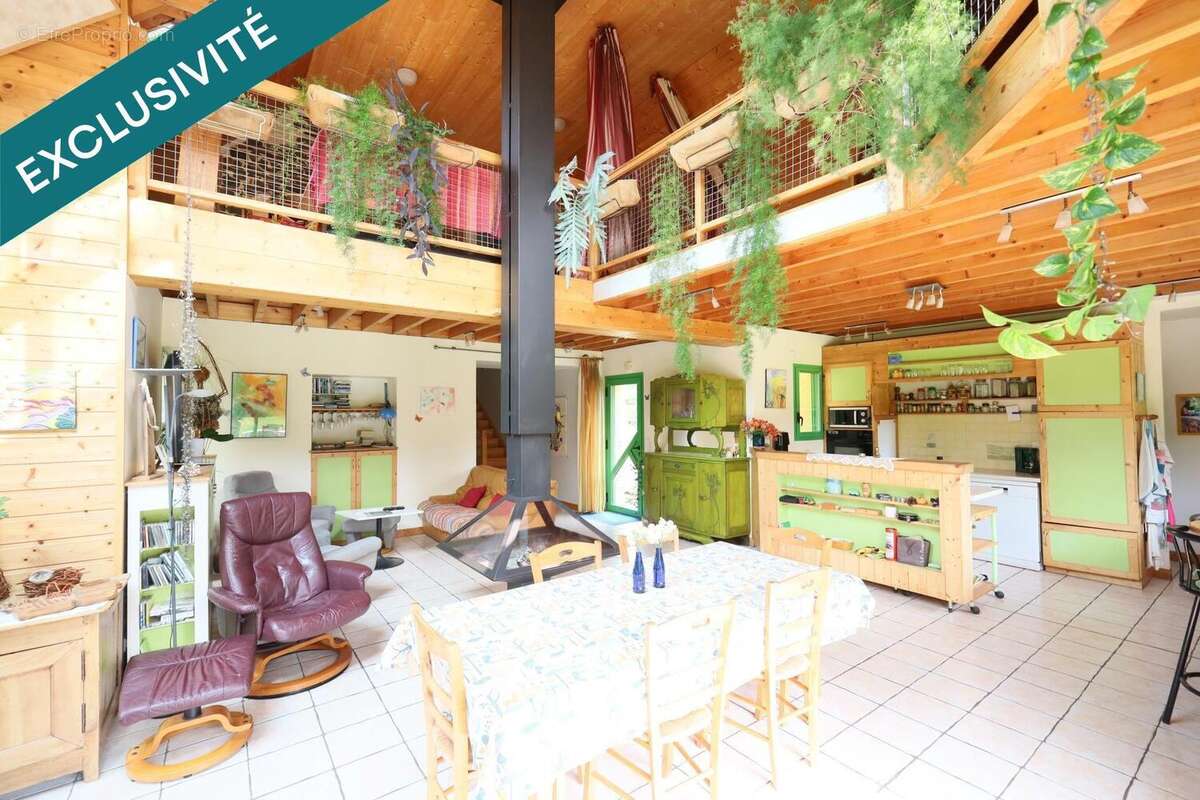 Photo 9 - Maison à TINTENIAC