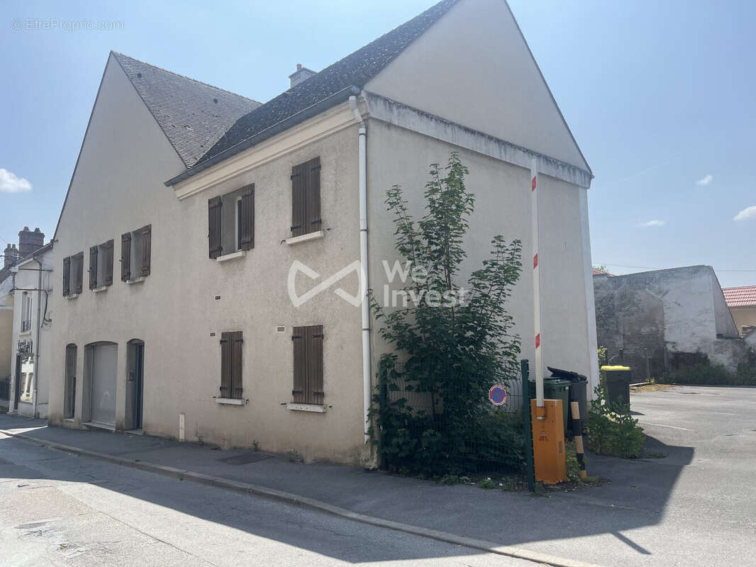 Appartement à REBAIS