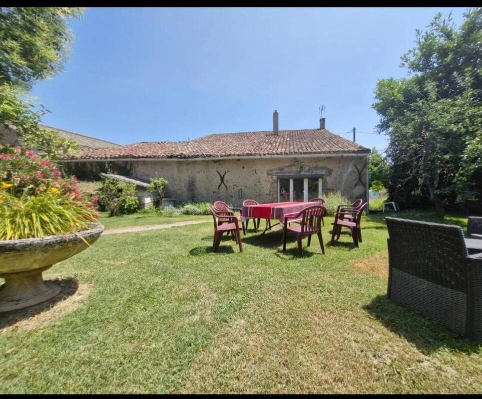 Photo 1 - Maison à CORDES-SUR-CIEL